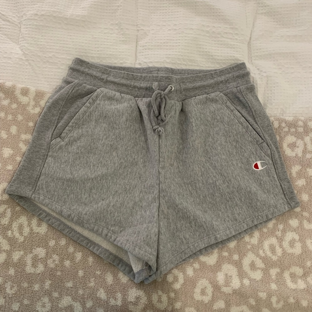 NEW Champion sweatshort XL